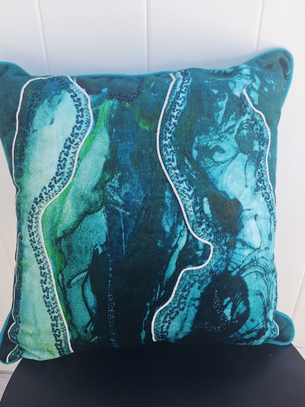 2 Teal Marble Wave Accent Pillow - Unbranded Size 18 Good Condition